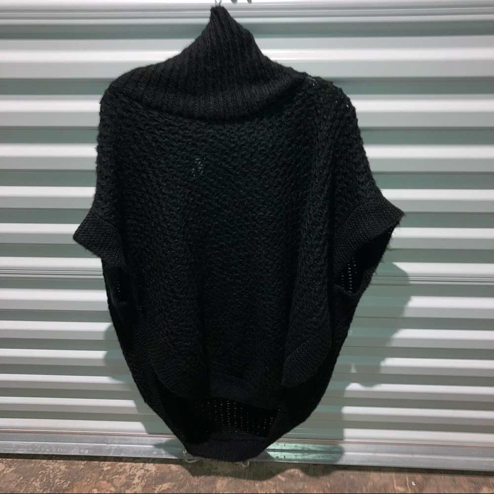LC Lauren Conrad Sweater Women’s Size Large Black Poncho Cape Turtleneck Sweater